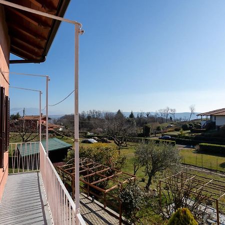 La Cascina Dei Ciliegi Apartment Arona Bagian luar foto