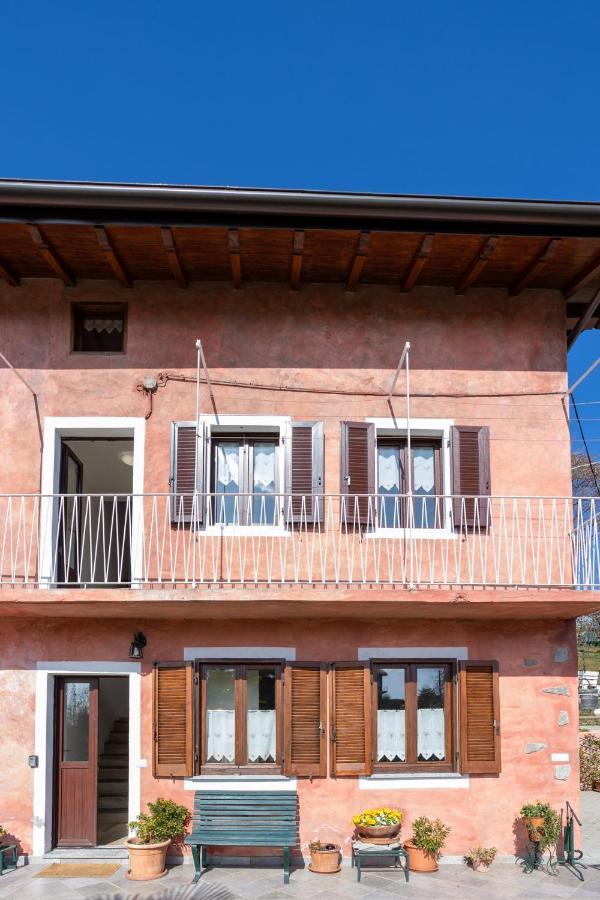 La Cascina Dei Ciliegi Apartment Arona Bagian luar foto