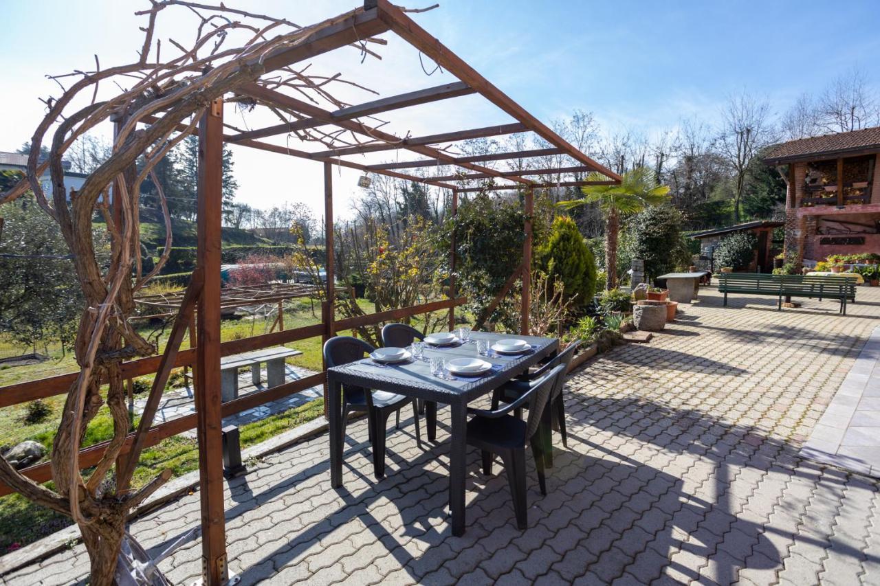 La Cascina Dei Ciliegi Apartment Arona Bagian luar foto