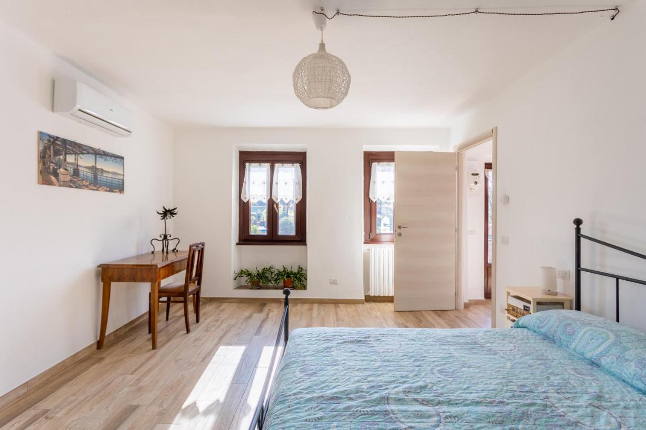 La Cascina Dei Ciliegi Apartment Arona Bagian luar foto