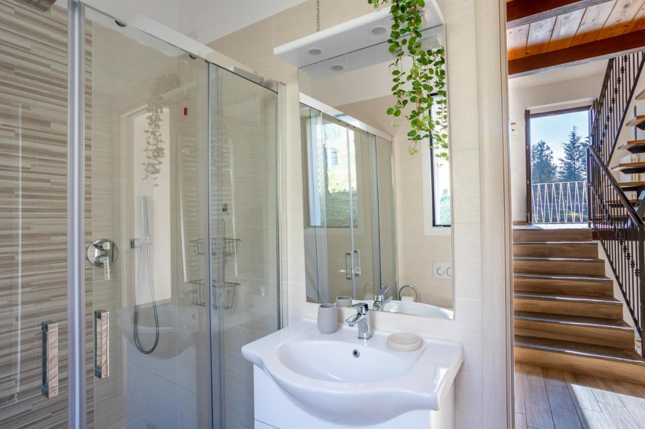 La Cascina Dei Ciliegi Apartment Arona Bagian luar foto